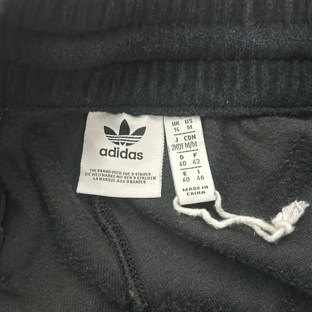 Adidas Originals Women's Track Suit - Picture 5 of 6